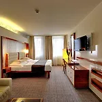 St. Joseph Royal Regent Отель 4*