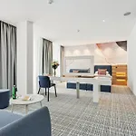 St. Joseph Royal Regent 4*