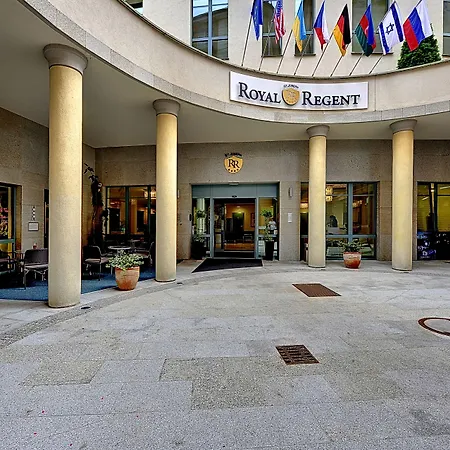 St. Joseph Royal Regent