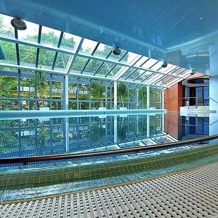 St. Joseph Royal Regent Hotel