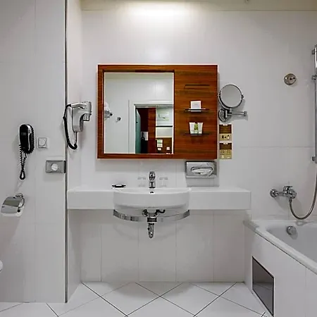 Hotel St. Joseph Royal Regent 4*