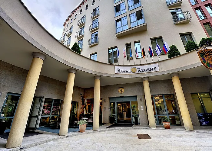 St. Joseph Royal Regent Отель