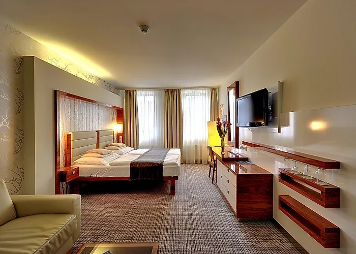 St. Joseph Royal Regent Hotel 4*