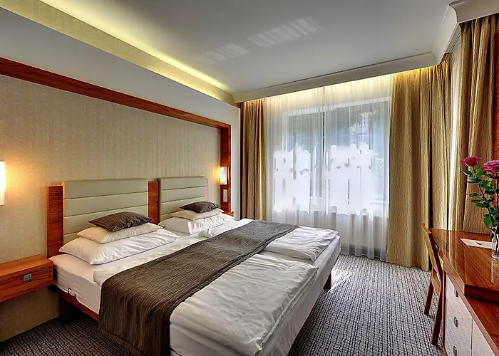 Отель St. Joseph Royal Regent