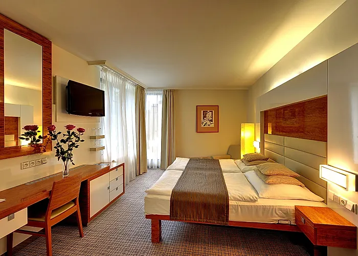 St. Joseph Royal Regent Отель