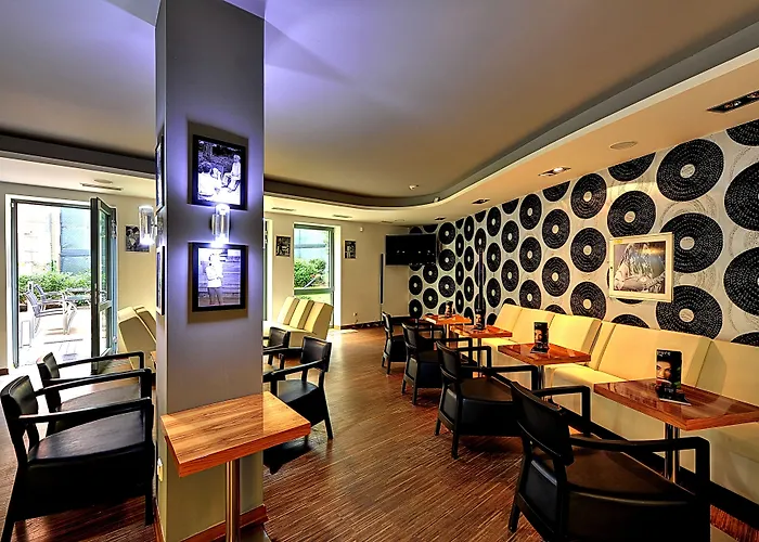 St. Joseph Royal Regent Отель 4*