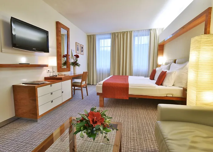 St. Joseph Royal Regent Hotel 4*